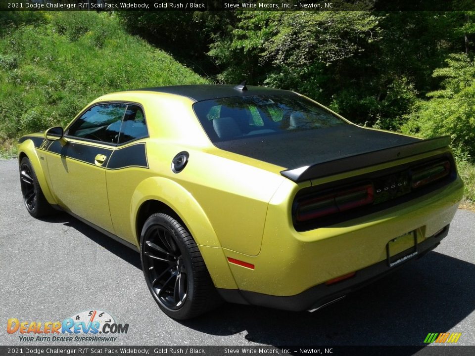 2021 Dodge Challenger R/T Scat Pack Widebody Gold Rush / Black Photo #8