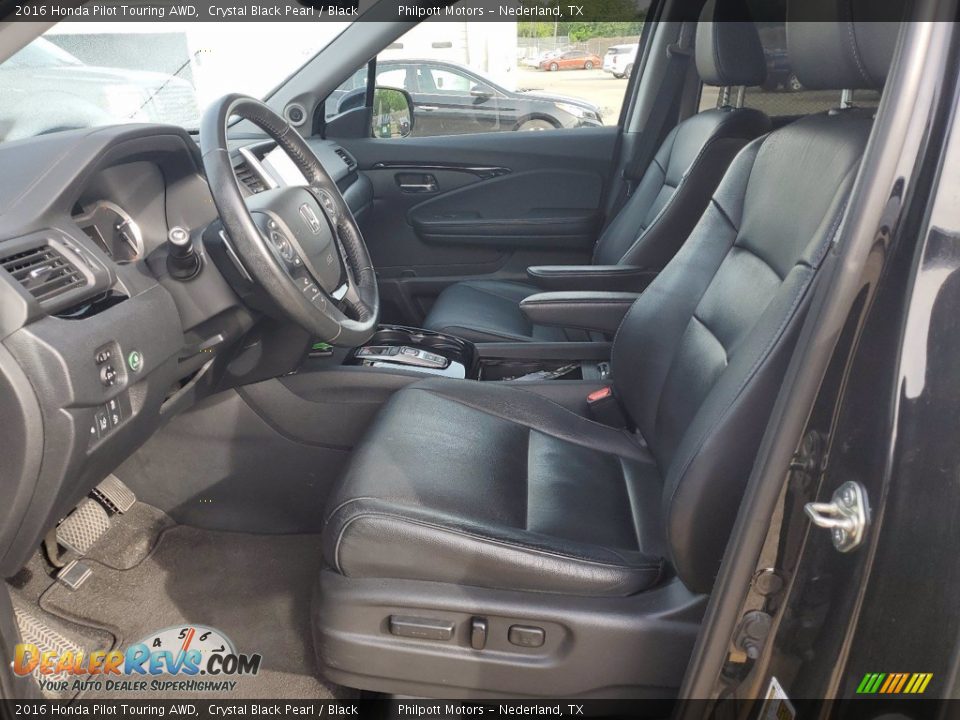 Front Seat of 2016 Honda Pilot Touring AWD Photo #4