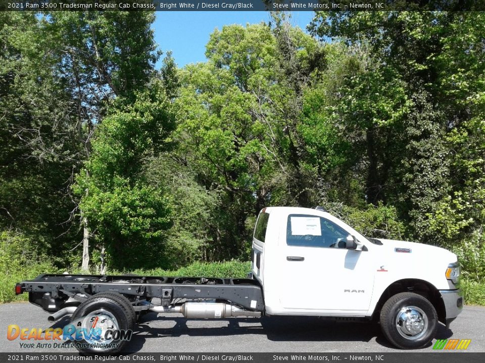 Bright White 2021 Ram 3500 Tradesman Regular Cab Chassis Photo #5