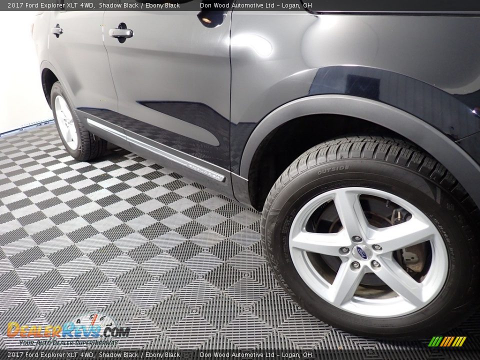 2017 Ford Explorer XLT 4WD Shadow Black / Ebony Black Photo #4
