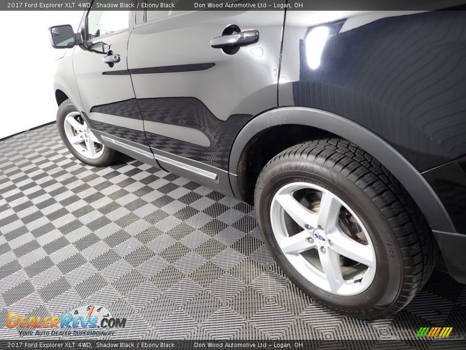 2017 Ford Explorer XLT 4WD Shadow Black / Ebony Black Photo #10