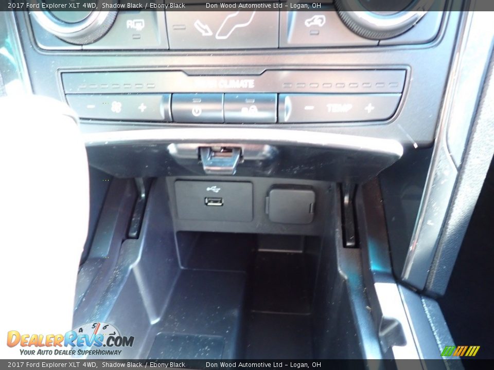 2017 Ford Explorer XLT 4WD Shadow Black / Ebony Black Photo #30
