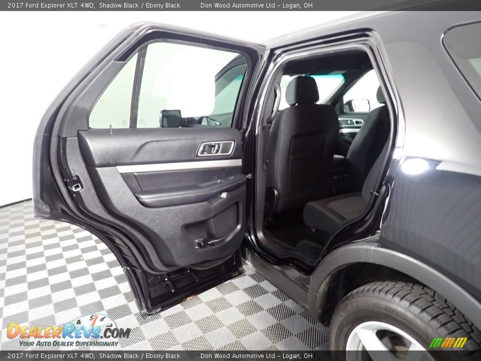 2017 Ford Explorer XLT 4WD Shadow Black / Ebony Black Photo #35