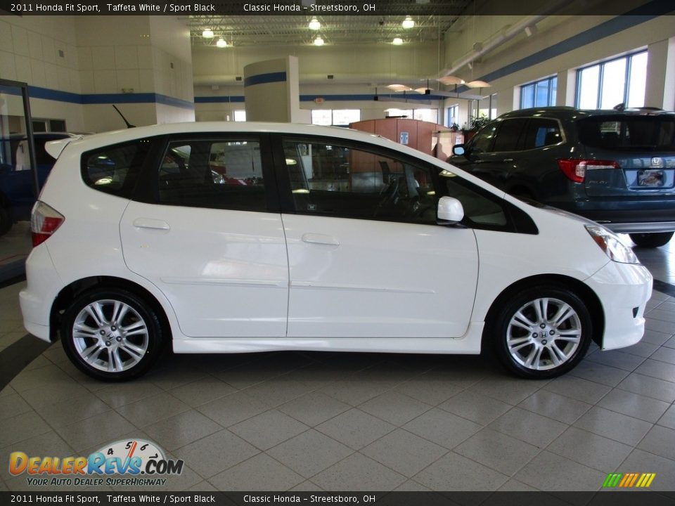2011 Honda Fit Sport Taffeta White / Sport Black Photo #5