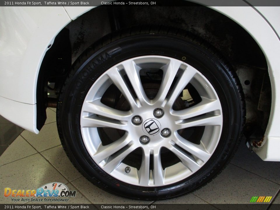 2011 Honda Fit Sport Taffeta White / Sport Black Photo #7