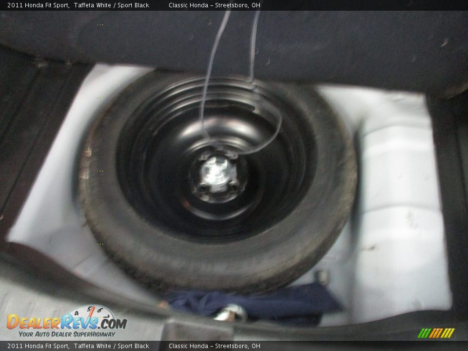 2011 Honda Fit Sport Taffeta White / Sport Black Photo #15