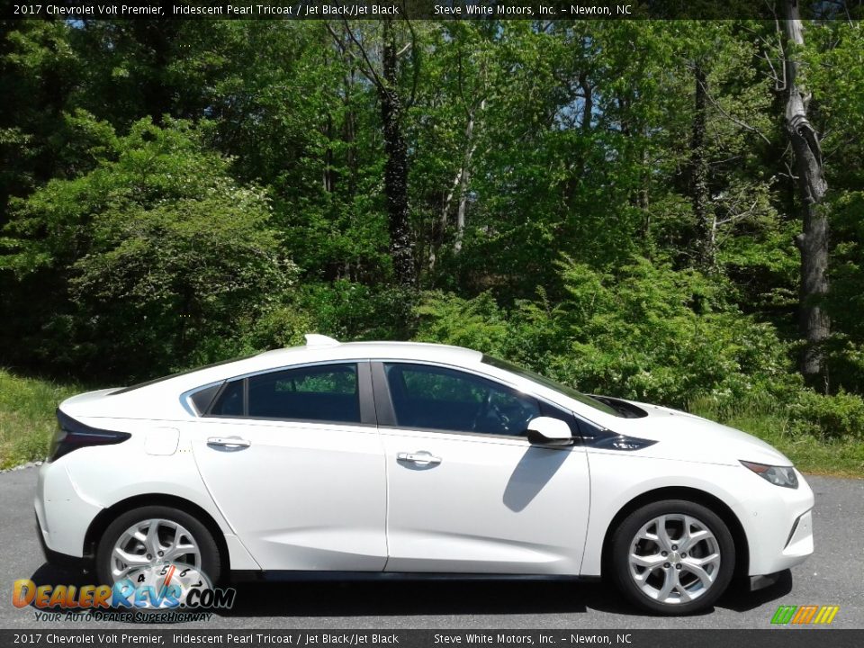 2017 Chevrolet Volt Premier Iridescent Pearl Tricoat / Jet Black/Jet Black Photo #7