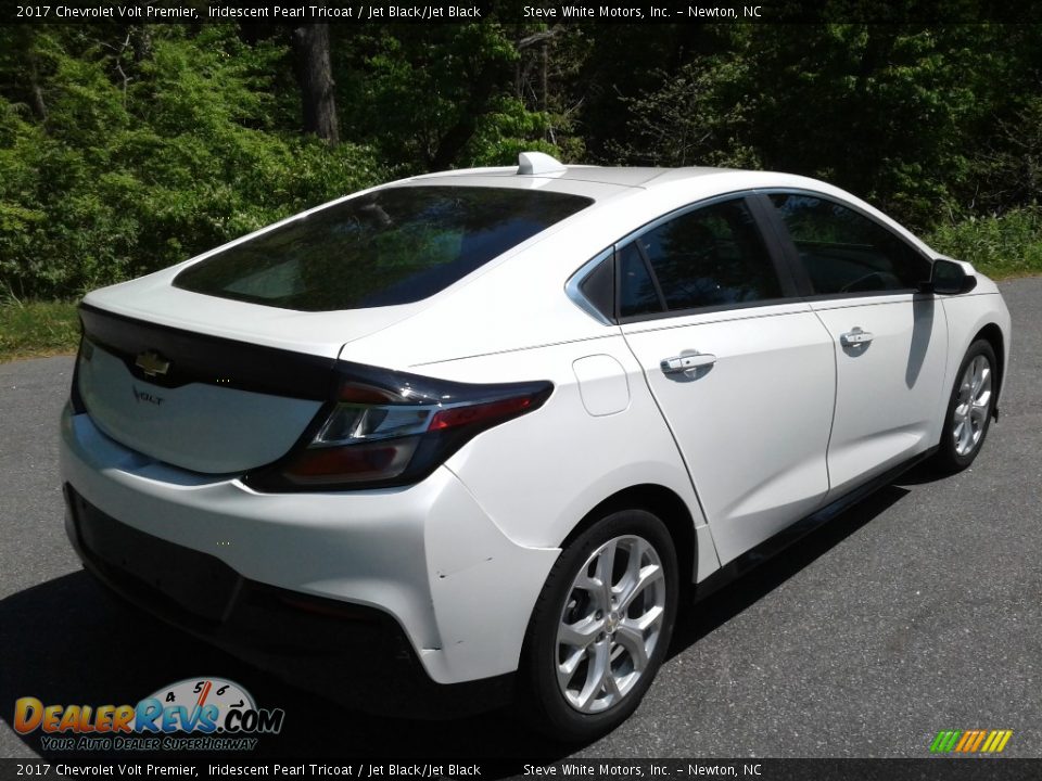 2017 Chevrolet Volt Premier Iridescent Pearl Tricoat / Jet Black/Jet Black Photo #8