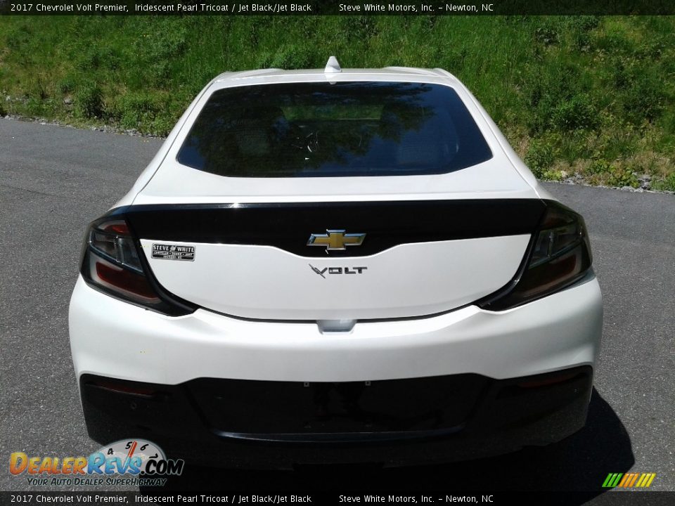 2017 Chevrolet Volt Premier Iridescent Pearl Tricoat / Jet Black/Jet Black Photo #10