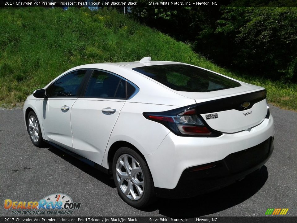 2017 Chevrolet Volt Premier Iridescent Pearl Tricoat / Jet Black/Jet Black Photo #11