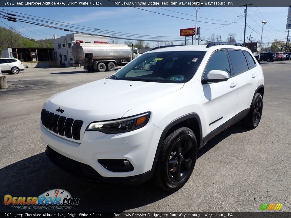 2021 Jeep Cherokee Altitude 4x4 Bright White / Black Photo #1