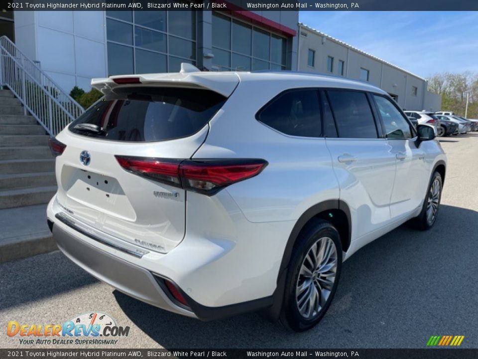 2021 Toyota Highlander Hybrid Platinum AWD Blizzard White Pearl / Black Photo #9