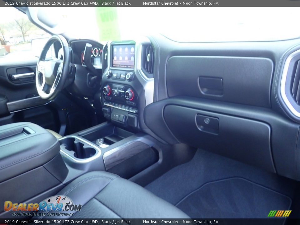 2019 Chevrolet Silverado 1500 LTZ Crew Cab 4WD Black / Jet Black Photo #15