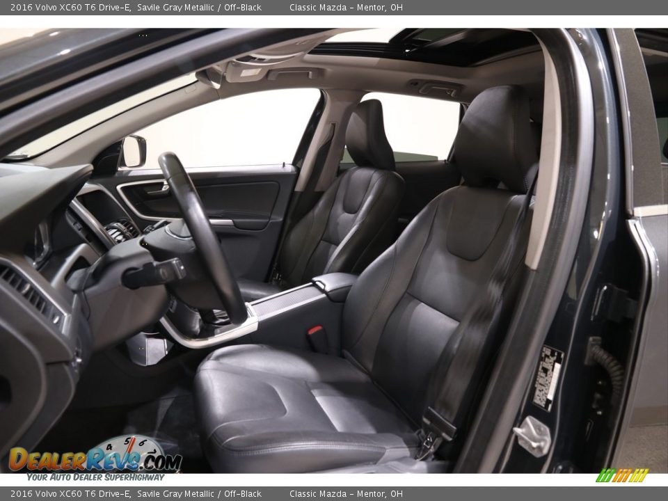 Front Seat of 2016 Volvo XC60 T6 Drive-E Photo #5