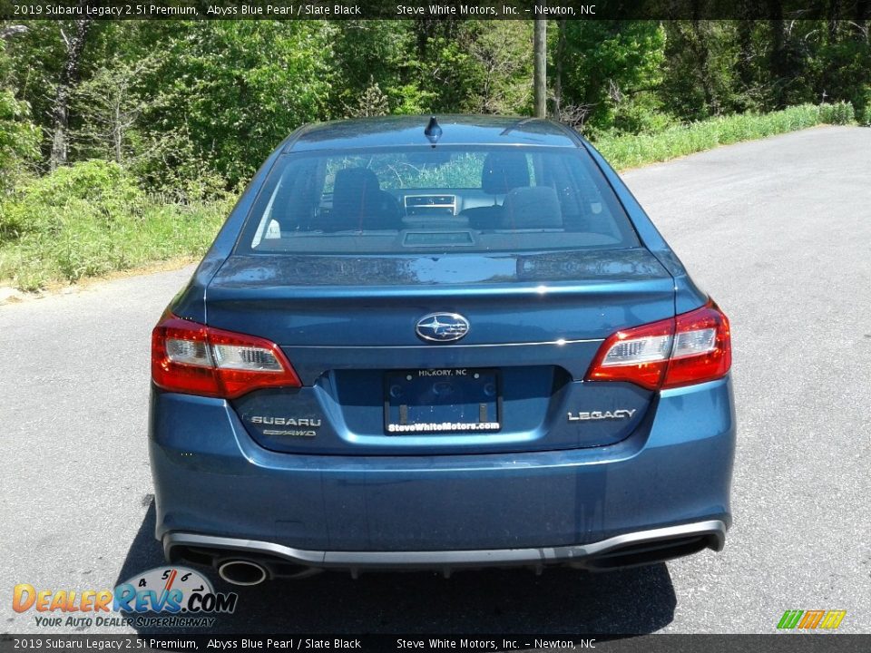 2019 Subaru Legacy 2.5i Premium Abyss Blue Pearl / Slate Black Photo #8