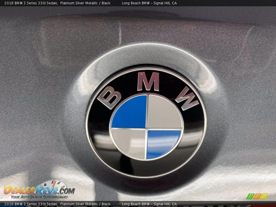 2018 BMW 3 Series 330i Sedan Platinum Silver Metallic / Black Photo #10