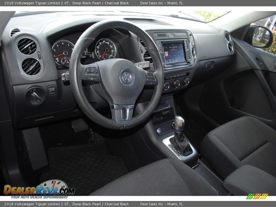 2018 Volkswagen Tiguan Limited 2.0T Deep Black Pearl / Charcoal Black Photo #15