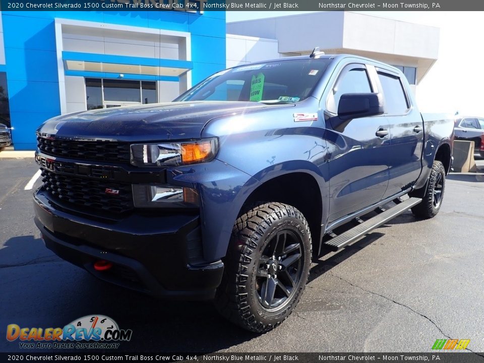 2020 Chevrolet Silverado 1500 Custom Trail Boss Crew Cab 4x4 Northsky Blue Metallic / Jet Black Photo #2