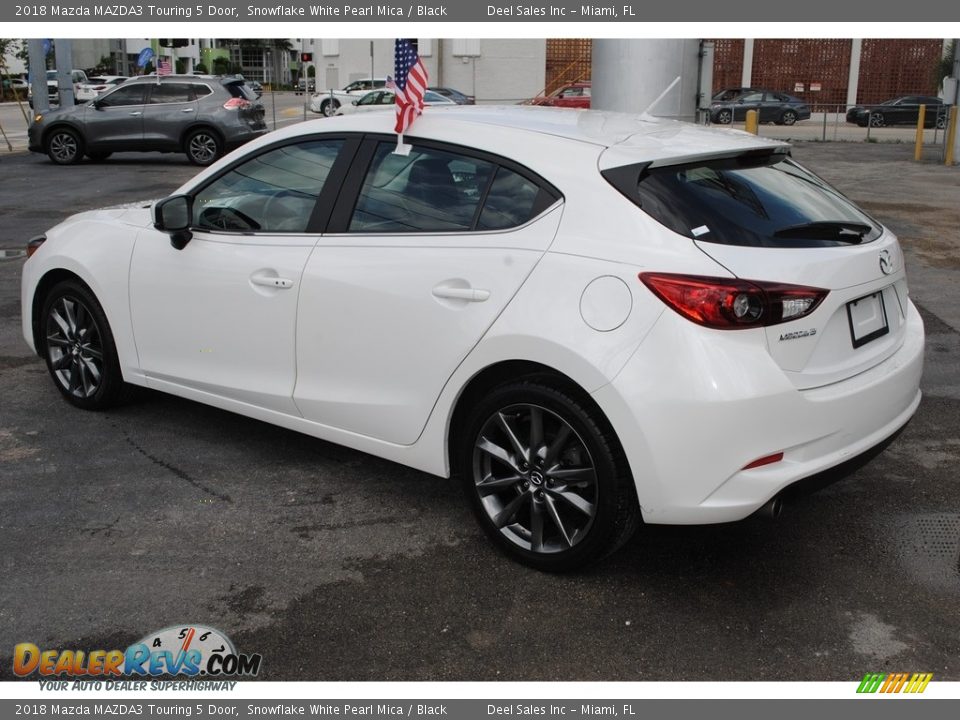 2018 Mazda MAZDA3 Touring 5 Door Snowflake White Pearl Mica / Black Photo #6
