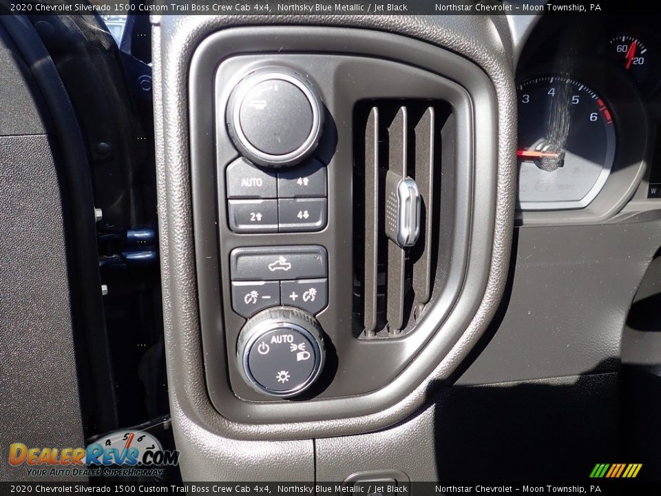 2020 Chevrolet Silverado 1500 Custom Trail Boss Crew Cab 4x4 Northsky Blue Metallic / Jet Black Photo #26