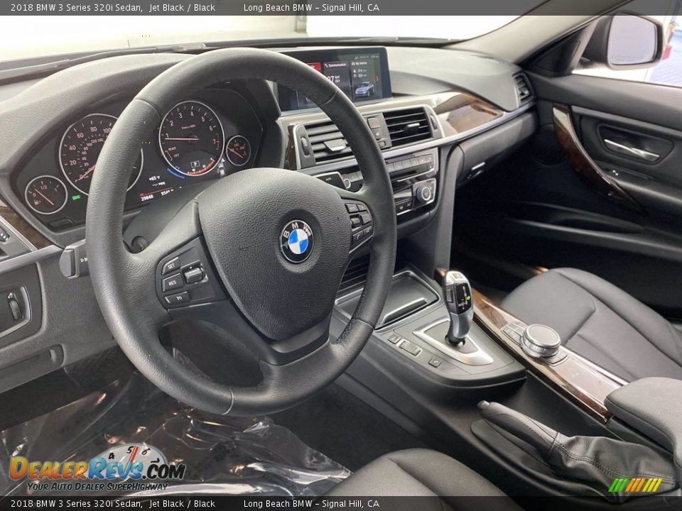 2018 BMW 3 Series 320i Sedan Jet Black / Black Photo #16