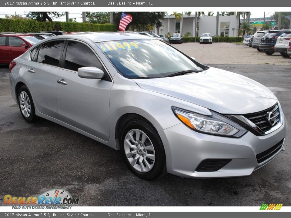 2017 Nissan Altima 2.5 S Brilliant Silver / Charcoal Photo #2