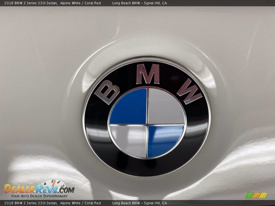 2018 BMW 3 Series 330i Sedan Alpine White / Coral Red Photo #10