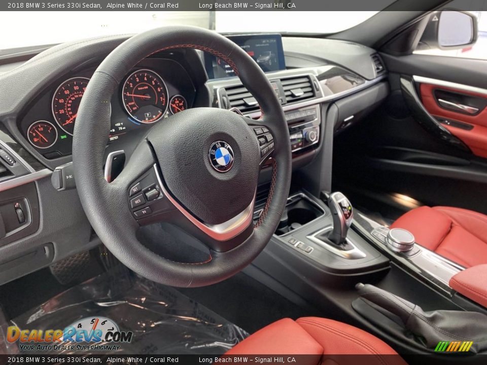 2018 BMW 3 Series 330i Sedan Alpine White / Coral Red Photo #16