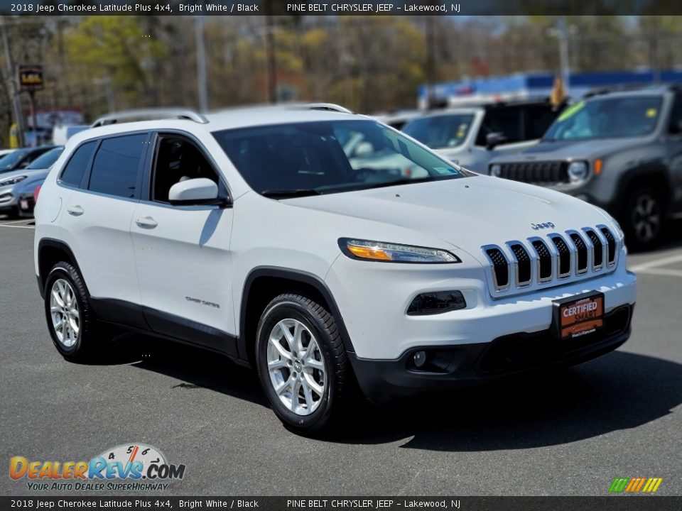 2018 Jeep Cherokee Latitude Plus 4x4 Bright White / Black Photo #15