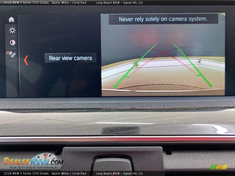 2018 BMW 3 Series 330i Sedan Alpine White / Coral Red Photo #25