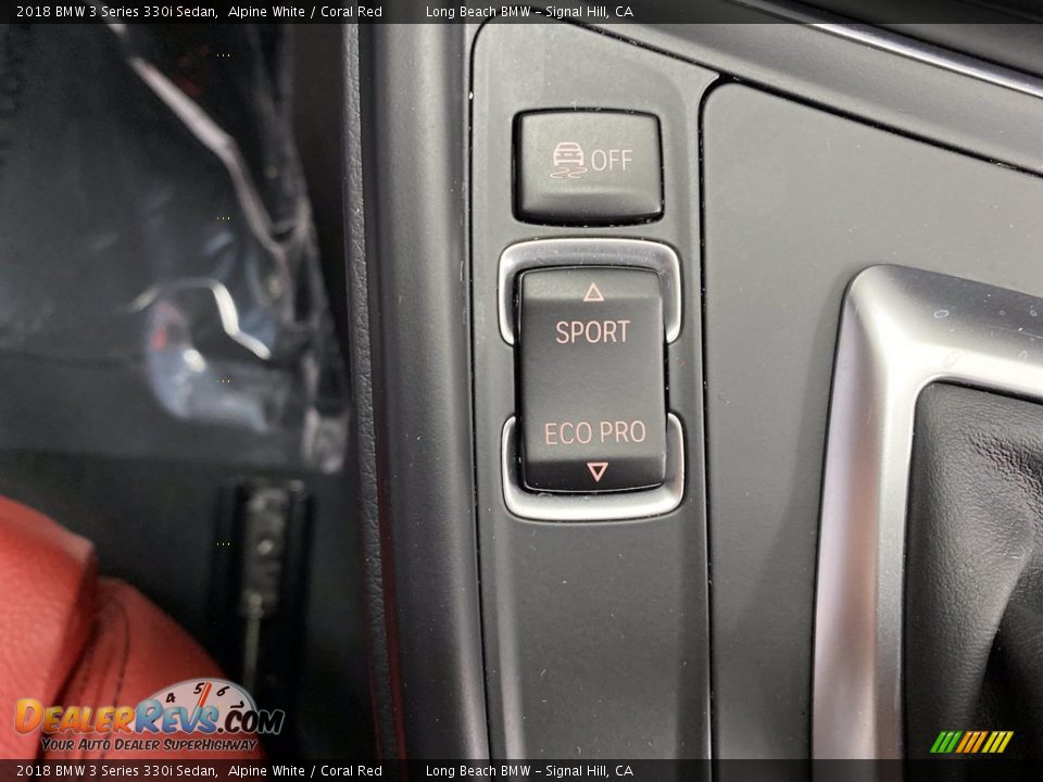 2018 BMW 3 Series 330i Sedan Alpine White / Coral Red Photo #28