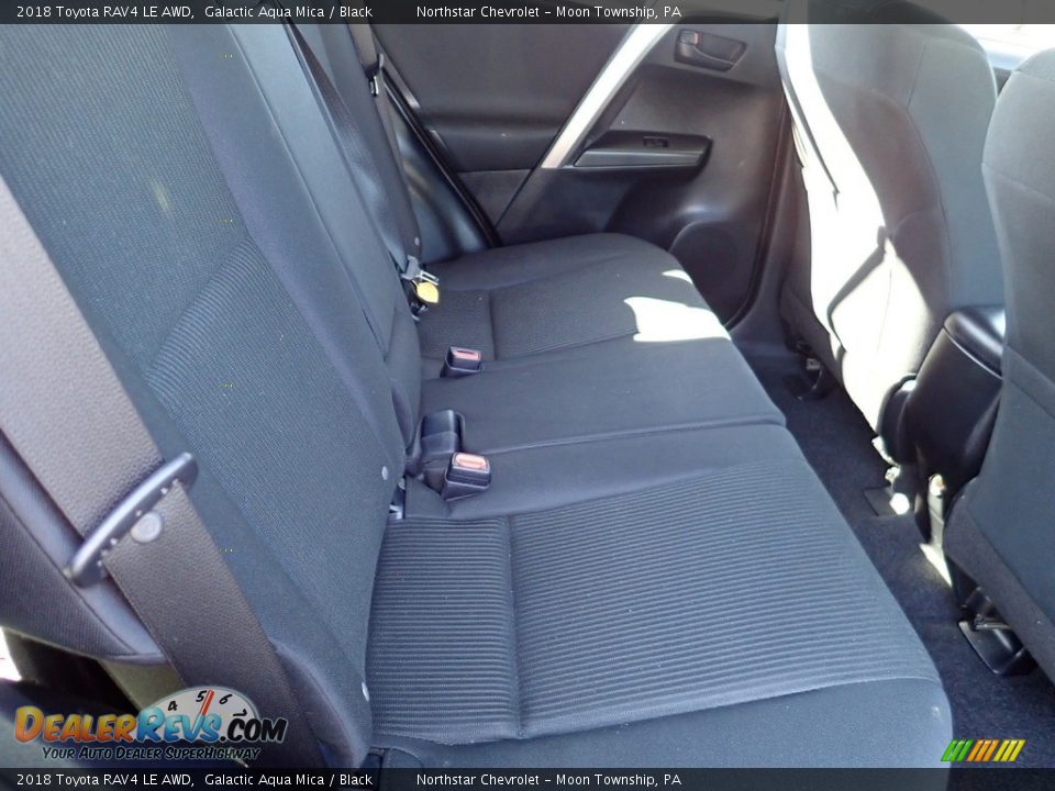 2018 Toyota RAV4 LE AWD Galactic Aqua Mica / Black Photo #18
