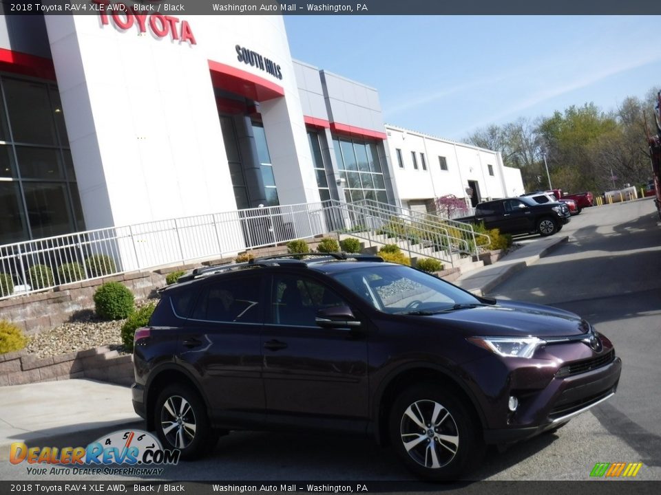 2018 Toyota RAV4 XLE AWD Black / Black Photo #2