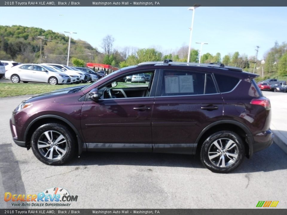 2018 Toyota RAV4 XLE AWD Black / Black Photo #13