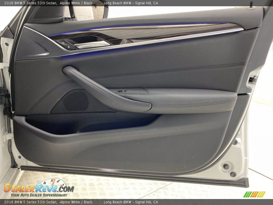 2018 BMW 5 Series 530i Sedan Alpine White / Black Photo #32
