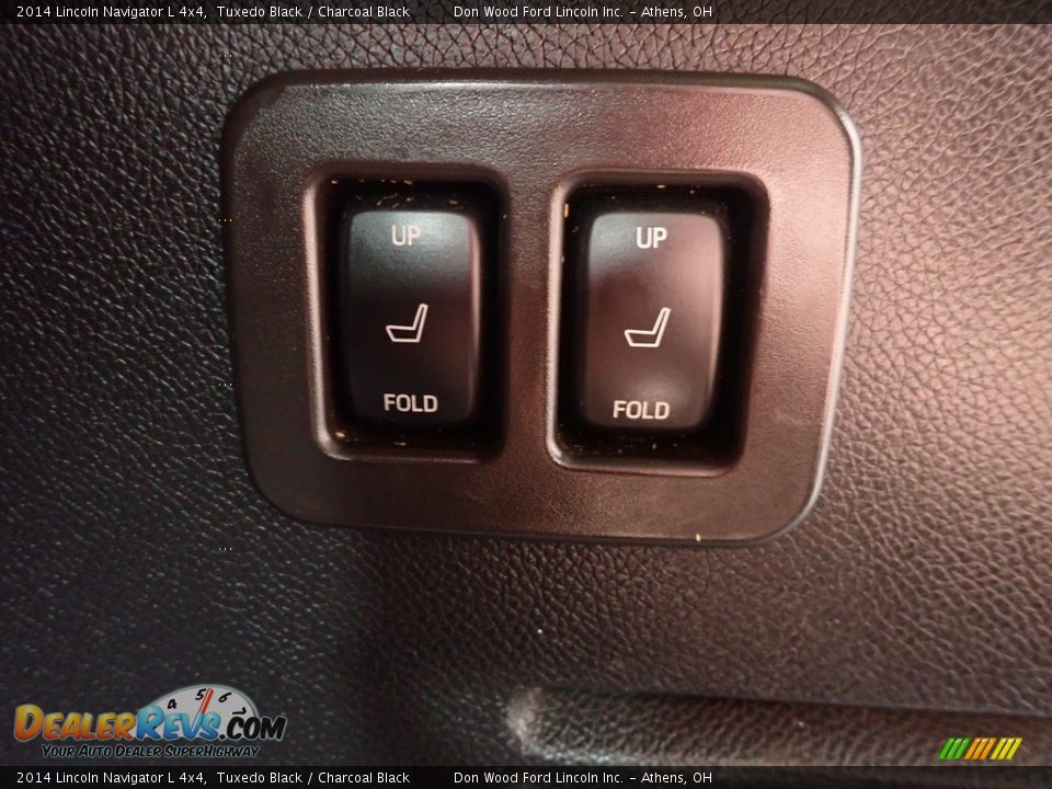 2014 Lincoln Navigator L 4x4 Tuxedo Black / Charcoal Black Photo #18