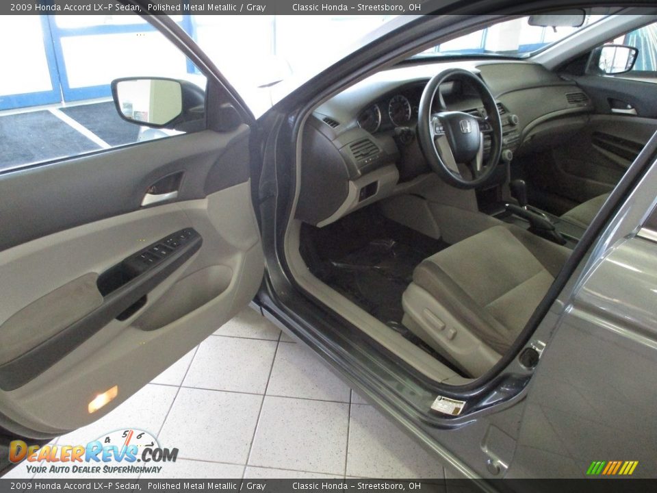 2009 Honda Accord LX-P Sedan Polished Metal Metallic / Gray Photo #22