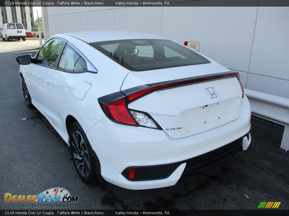 2018 Honda Civic LX Coupe Taffeta White / Black/Ivory Photo #3