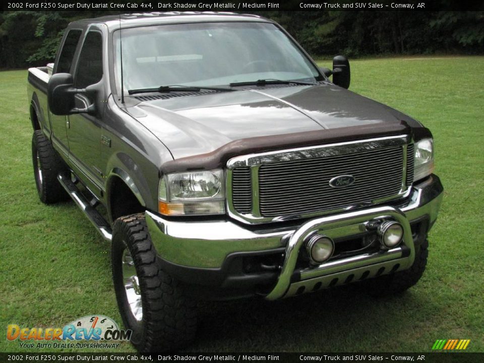 2002 Ford F250 Super Duty Lariat Crew Cab 4x4 Dark Shadow Grey Metallic / Medium Flint Photo #4