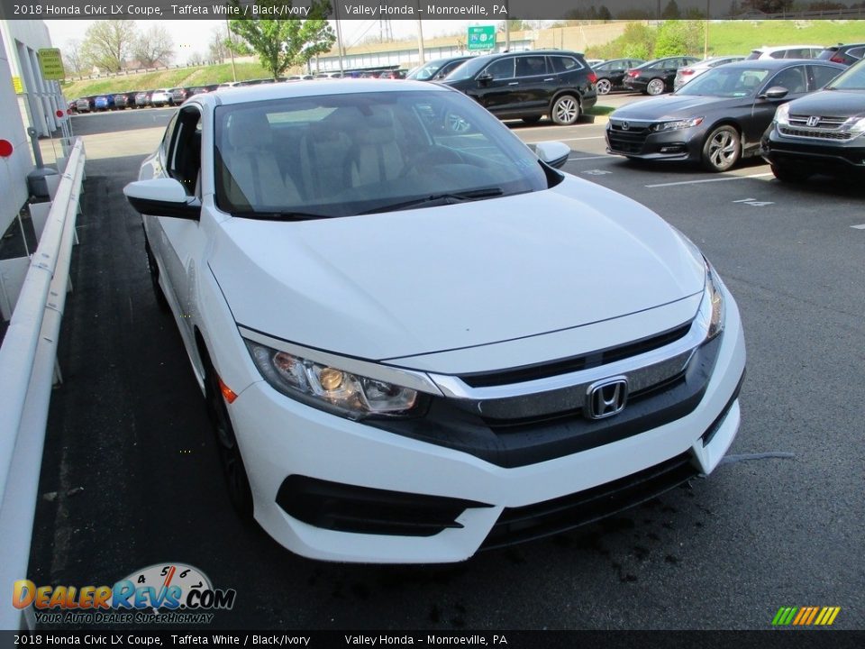 2018 Honda Civic LX Coupe Taffeta White / Black/Ivory Photo #6