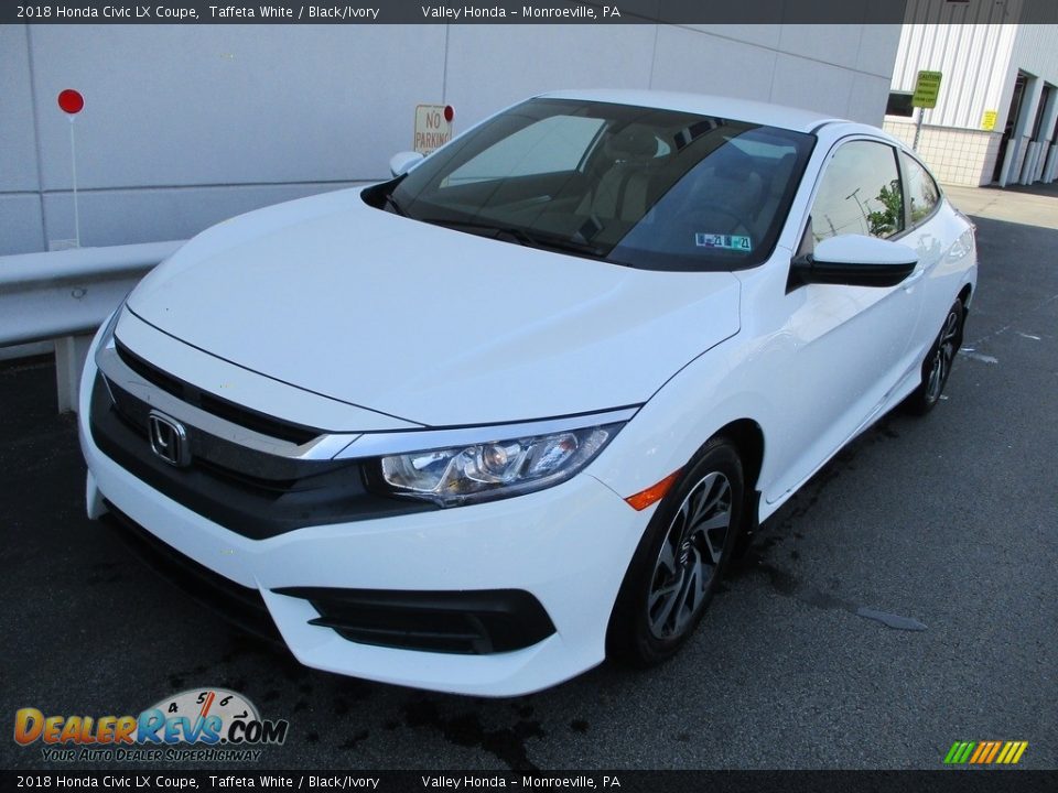 2018 Honda Civic LX Coupe Taffeta White / Black/Ivory Photo #8