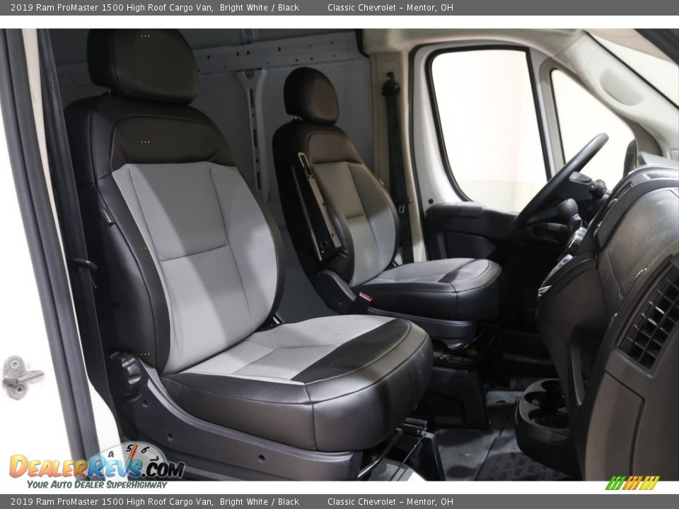 2019 Ram ProMaster 1500 High Roof Cargo Van Bright White / Black Photo #13