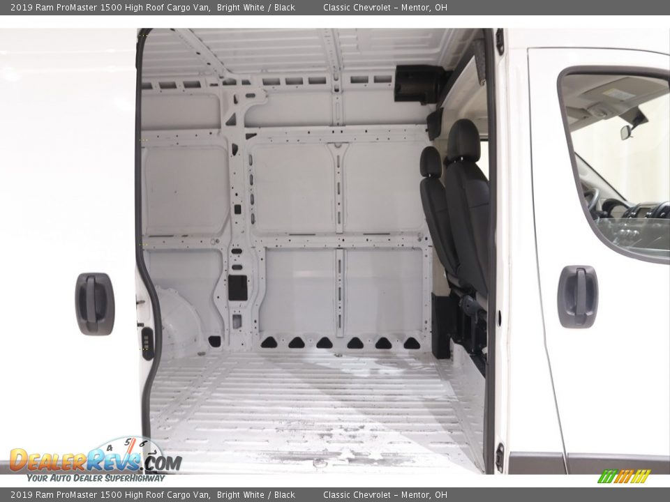 2019 Ram ProMaster 1500 High Roof Cargo Van Bright White / Black Photo #14