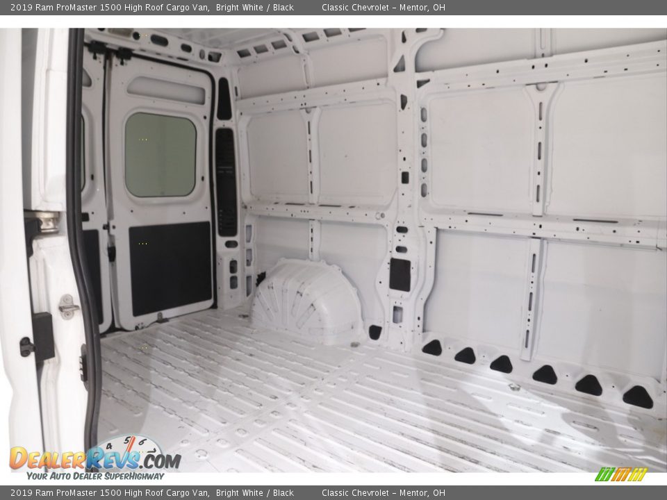 2019 Ram ProMaster 1500 High Roof Cargo Van Bright White / Black Photo #15