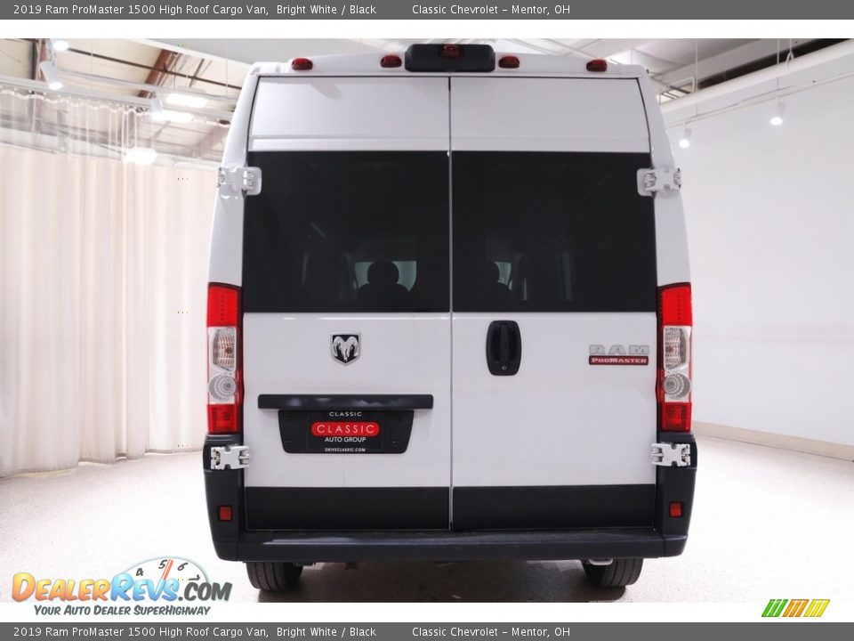 2019 Ram ProMaster 1500 High Roof Cargo Van Bright White / Black Photo #16