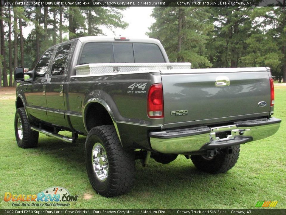 2002 Ford F250 Super Duty Lariat Crew Cab 4x4 Dark Shadow Grey Metallic / Medium Flint Photo #10