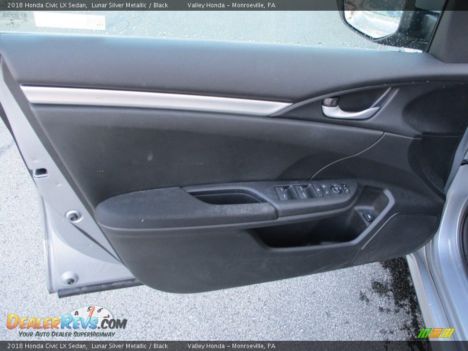 2018 Honda Civic LX Sedan Lunar Silver Metallic / Black Photo #9