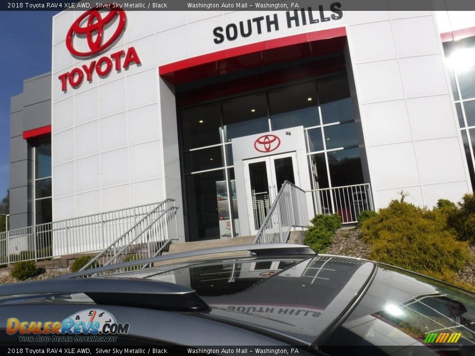 2018 Toyota RAV4 XLE AWD Silver Sky Metallic / Black Photo #8