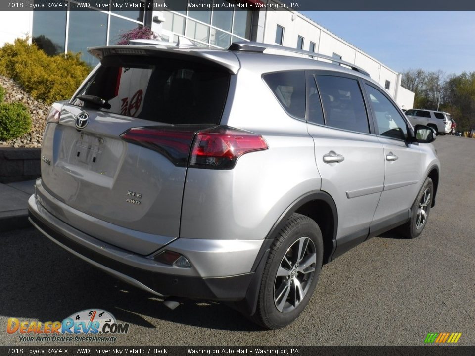 2018 Toyota RAV4 XLE AWD Silver Sky Metallic / Black Photo #13