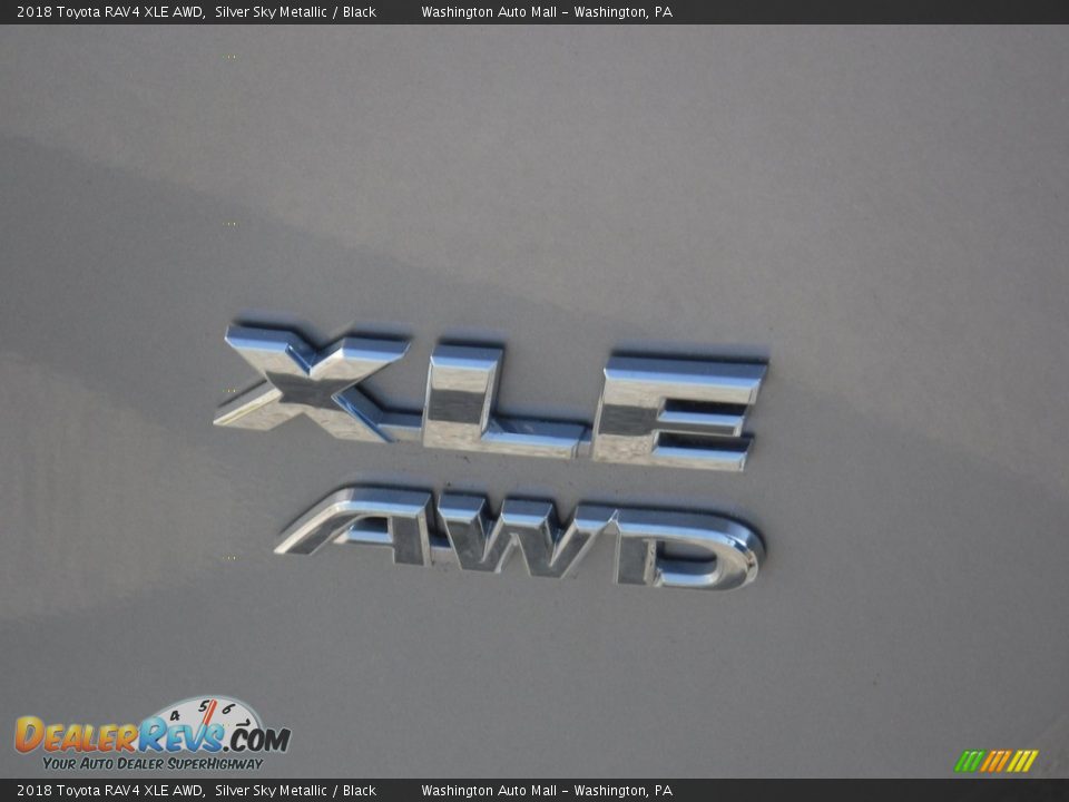 2018 Toyota RAV4 XLE AWD Silver Sky Metallic / Black Photo #14
